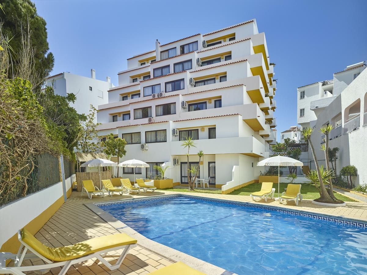 Albufeira Apartments 3* - Sol - Very Into Partying