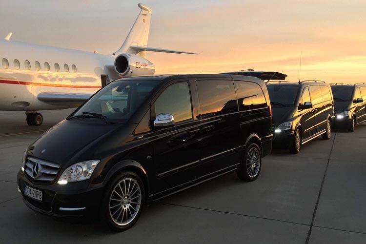 Marbella to Malaga -  Return Airport Transfers - Very Into Partying