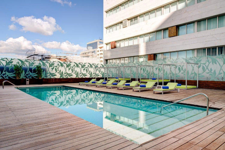 Lisbon Hotel 5* - Grand - Very Into Partying